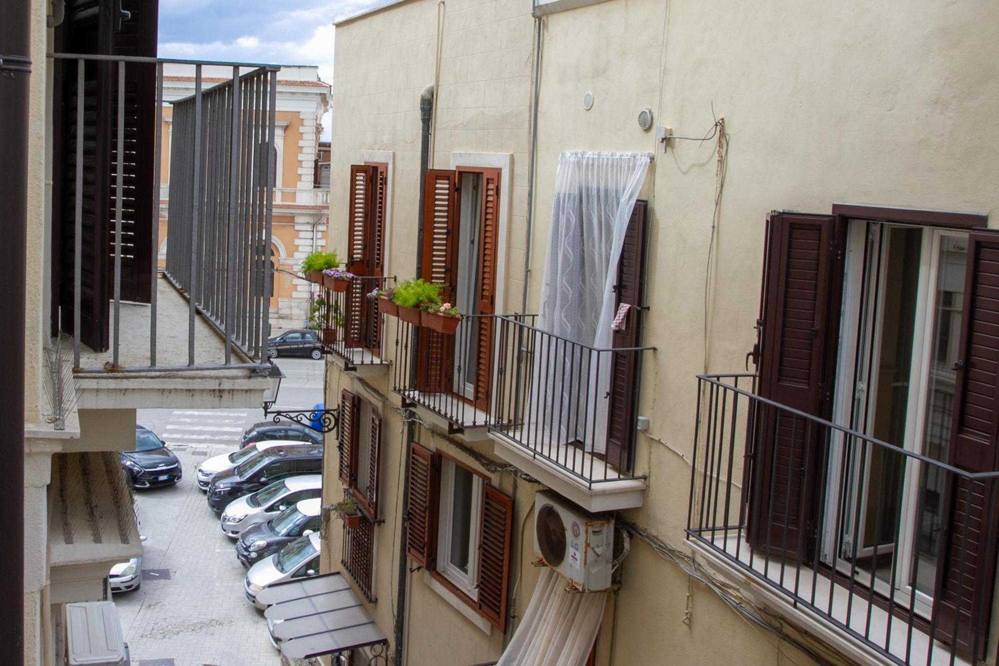 Bari In Un Click Lägenhet Exteriör bild